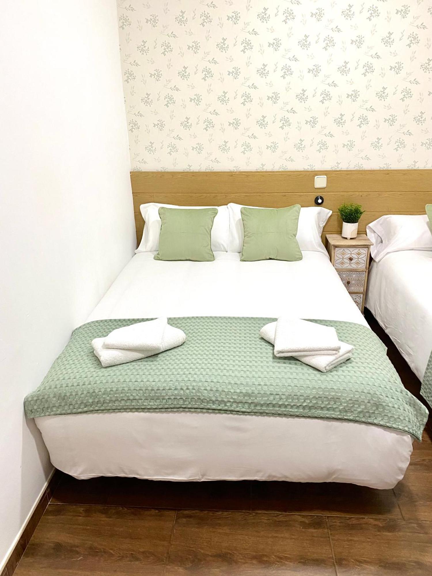 Apartamentos Fuencarral II Madryt Pokój zdjęcie